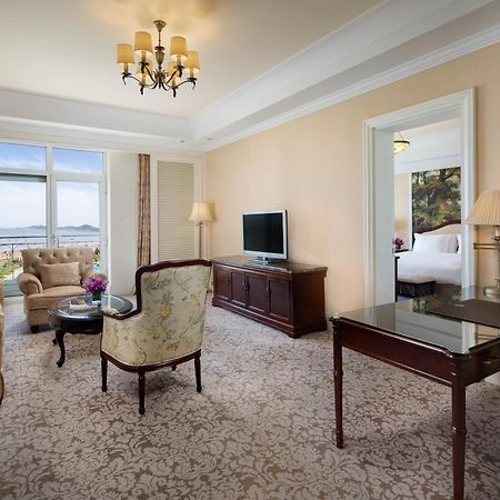 Crowne Plaza Ocean Spring Resort By Ihg Jimo Eksteriør billede