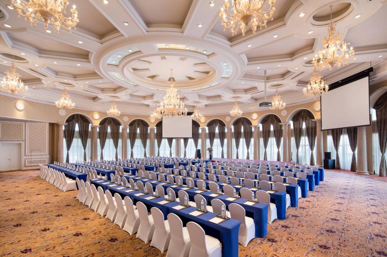 Crowne Plaza Ocean Spring Resort By Ihg Jimo Eksteriør billede