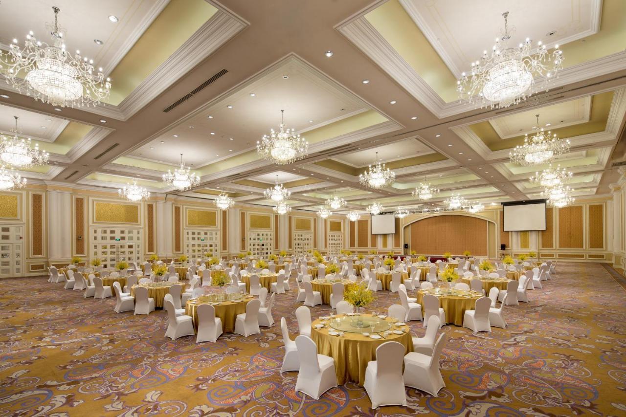 Crowne Plaza Ocean Spring Resort By Ihg Jimo Eksteriør billede